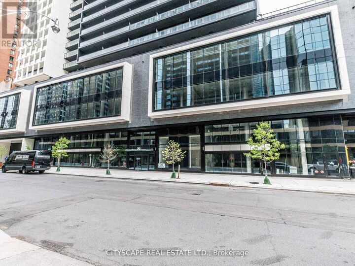 Property Photo:  20 North Edward Street 1302  ON M5G 0C5 