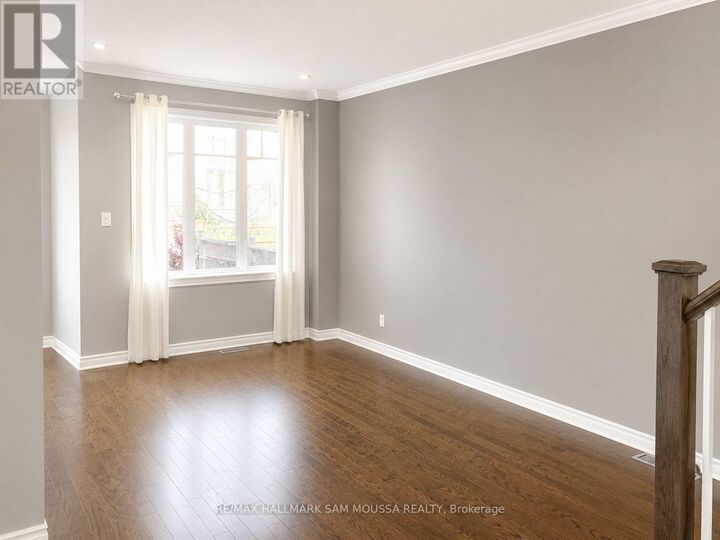Property Photo: 202 Badgeley Avenue ON K2T 0A4