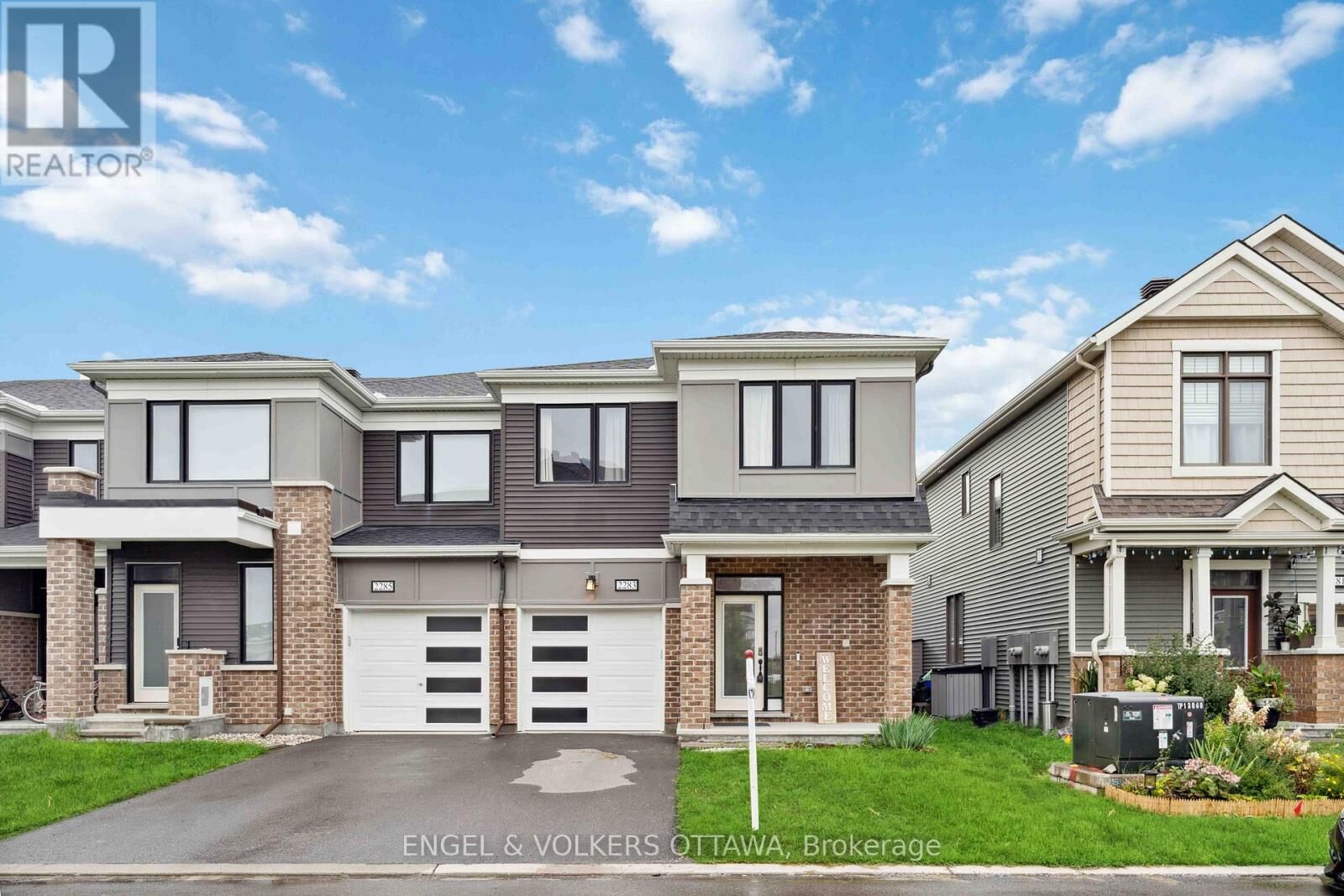 Property Photo:  2283 Watercolours Way  ON K2J 6N2 