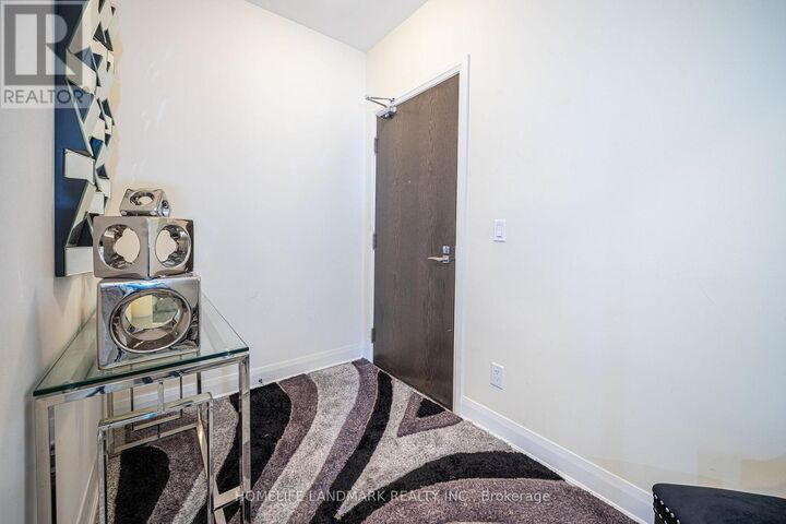 Property Photo: 2900 Highway 7 2706 ON L4K 1W8