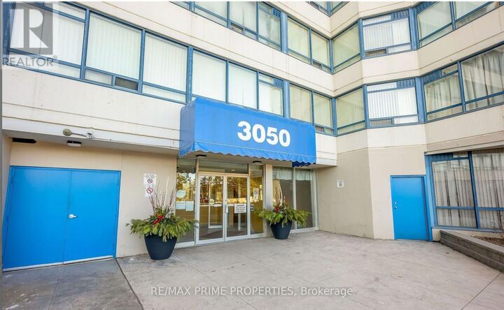 Property Photo:  3050 Ellesmere Road 821  ON M1E 5E6 