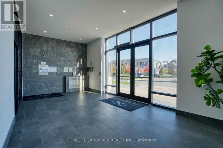 Property Photo:  260 Villagewalk Boulevard 313  ON N6G 0W6 