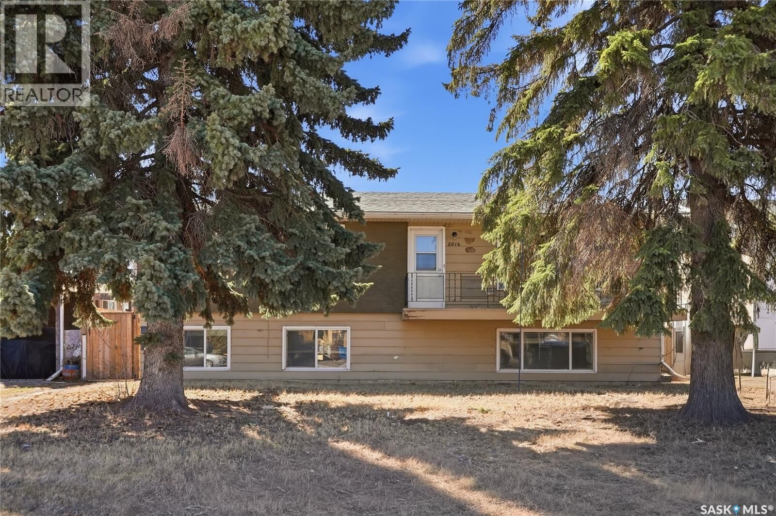 Property Photo:  2614 7th Street E  SK S7H 1A5 