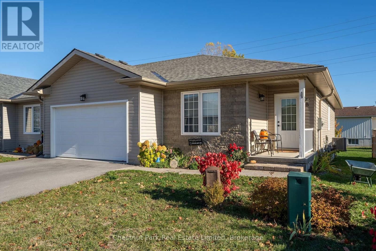 Property Photo:  8 Abbott Lane  ON K0K 2T0 