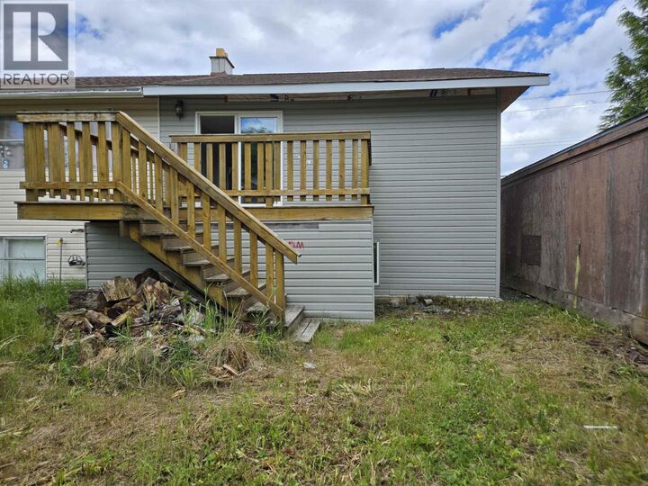 Property Photo: 1653 Gyrfalcon Avenue BC V8C 1N7