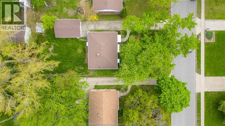 Property Photo: 3264 Dominion Boulevard ON N9E 2N5