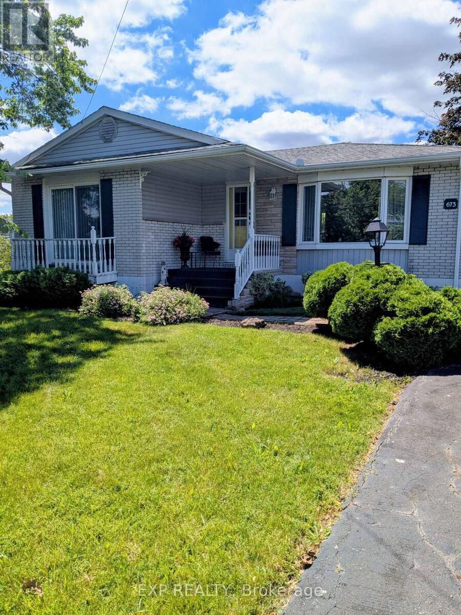 Property Photo: 673 Winston Road ON L3M 4E8