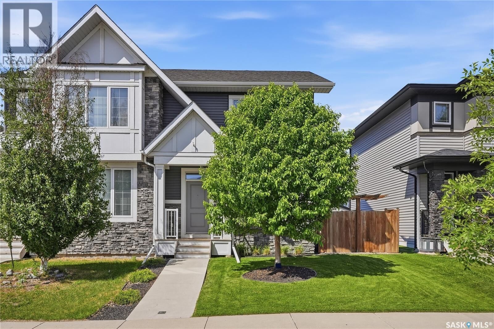 Property Photo: 4032 Centennial Drive SK S7L 6R1