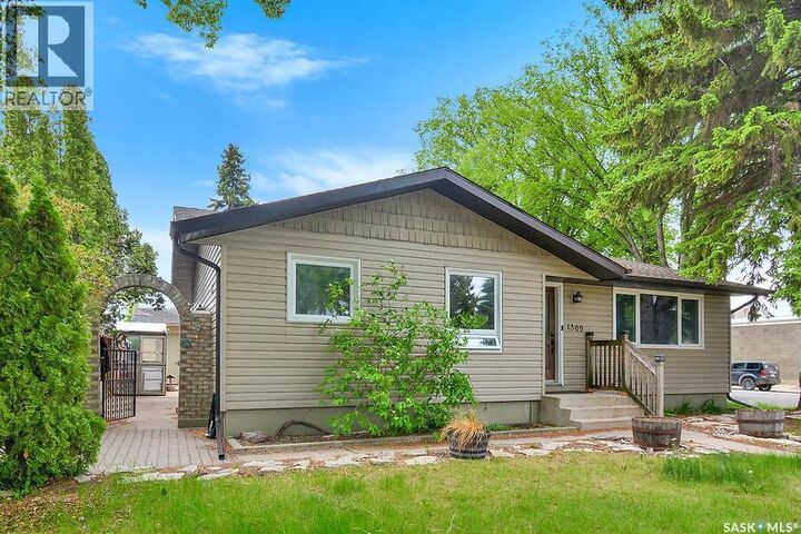 Property Photo: 1369 East Centre SK S7J 3A8