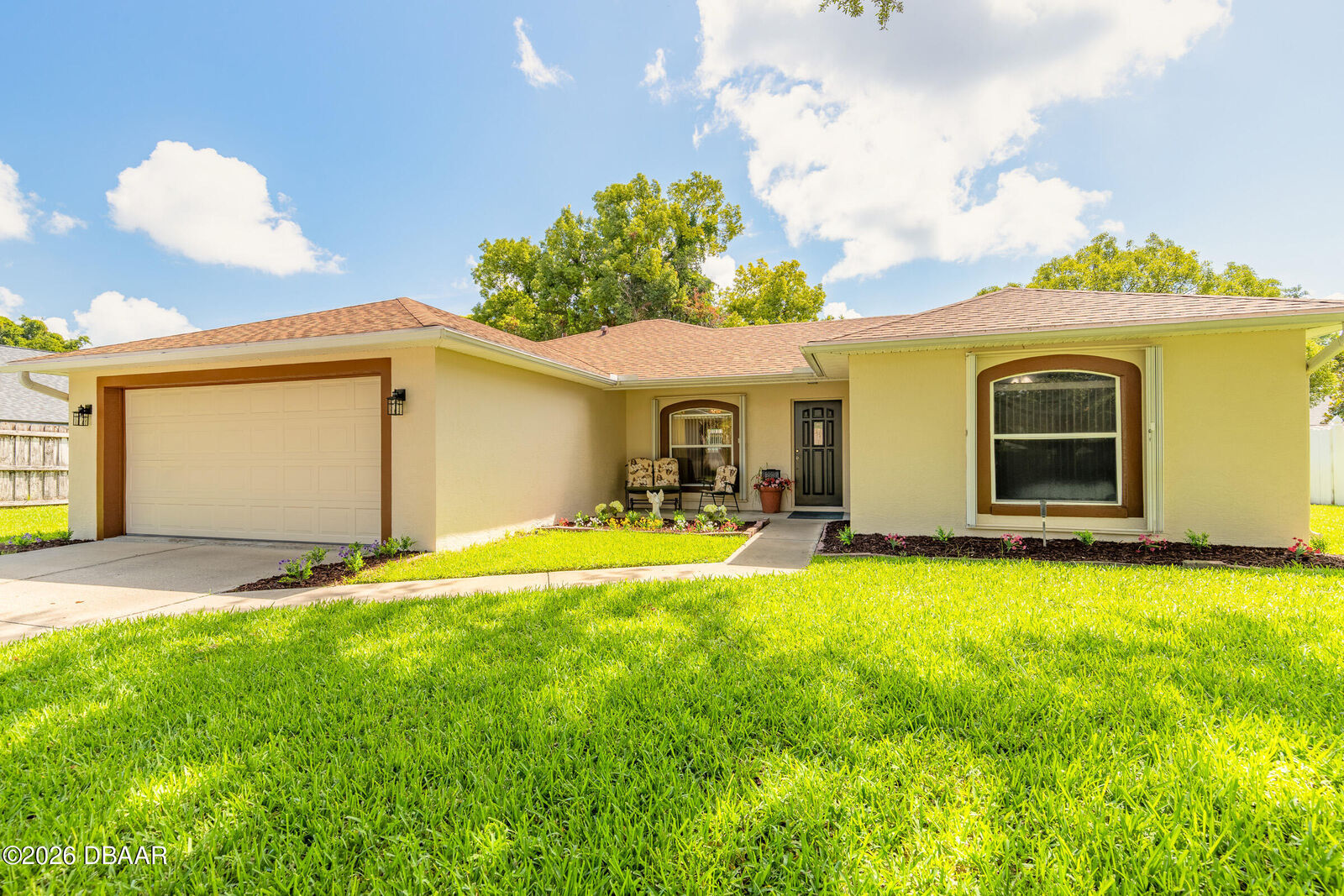 Property Photo:  2919 Oak Lea Drive  FL 32119 