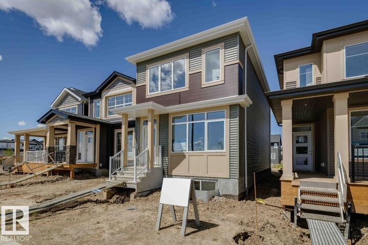 Property Photo:  7118 50A Avenue  AB T4X 2Z8 