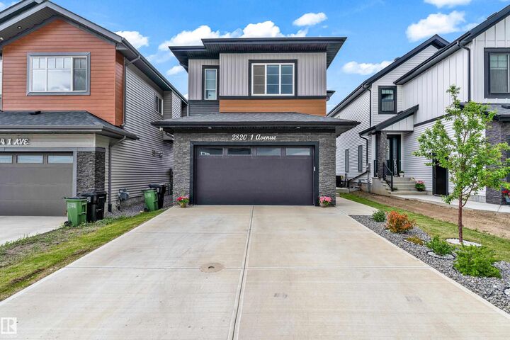 2820 1 Avenue SW — photo 1