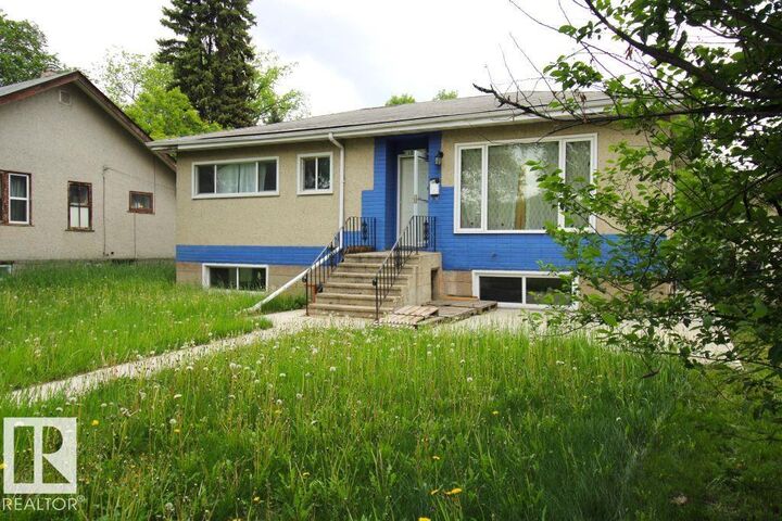 Property Photo:  12041 86 Street NW  AB T5B 3K5 