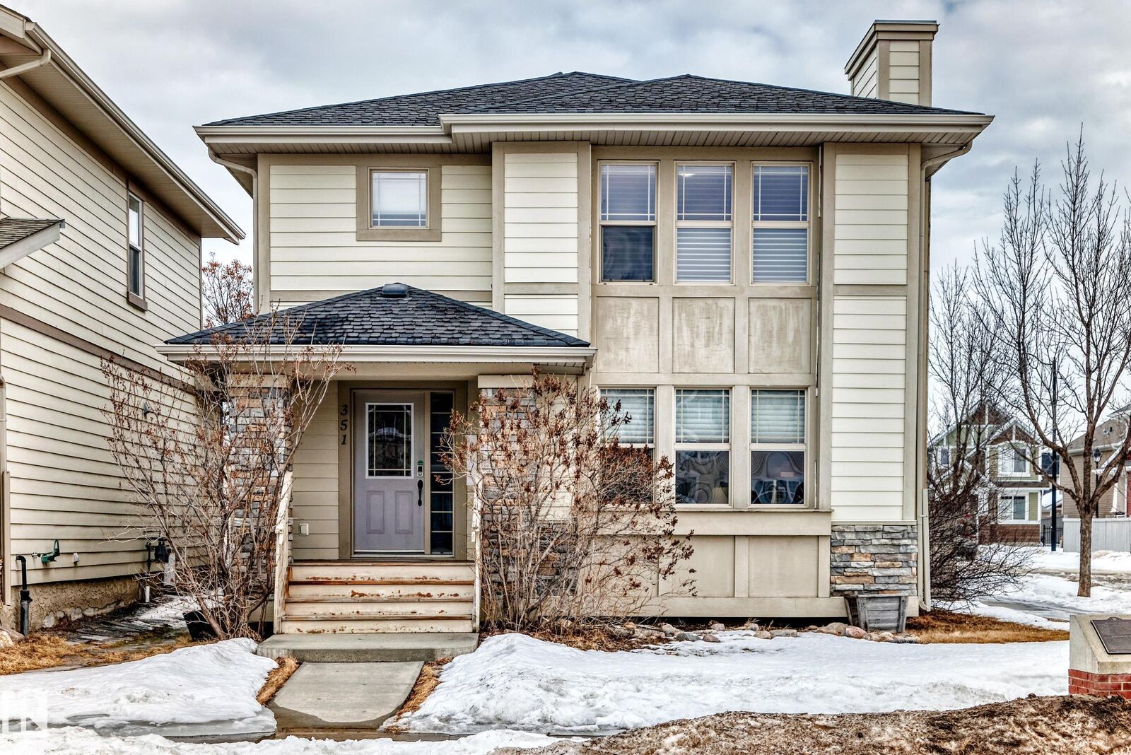 Property Photo:  351 Griesbach School Road NW  AB T5E 6N1 