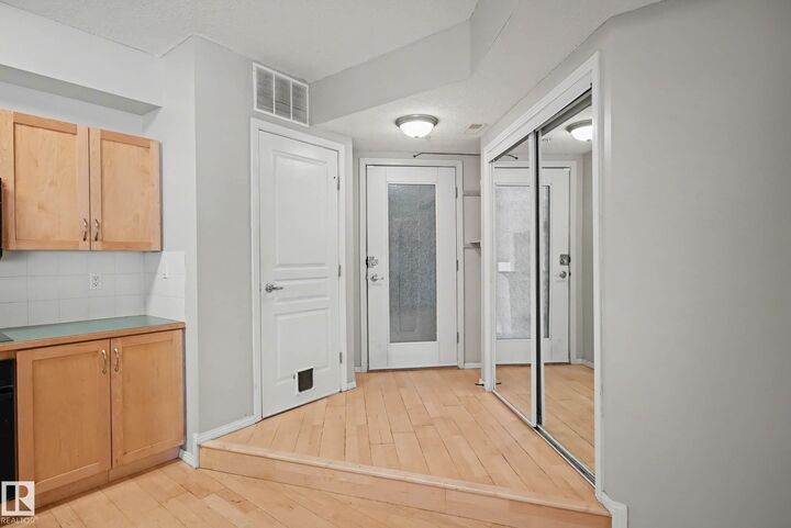 Property Photo:  11039 83 Avenue NW 111  AB T6G 2V6 