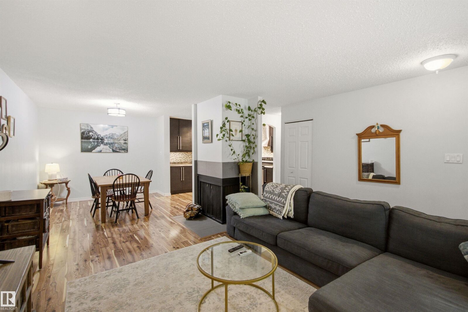 Property Photo: 5786 172 Street NW AB T6M 1B4