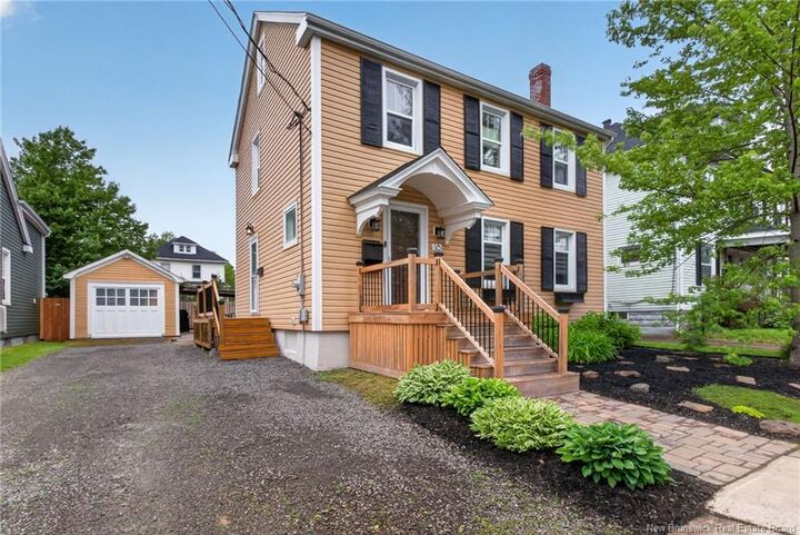 Property Photo:  16 Norwood Avenue  NB E1C 6L7 
