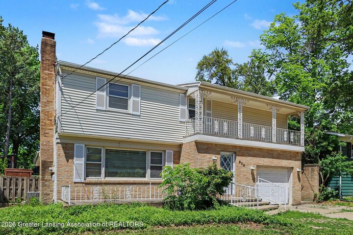 Property Photo:  629 Lasalle Boulevard  MI 48912 