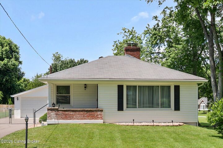 Property Photo:  4004 Billtown Rd  KY 40299 