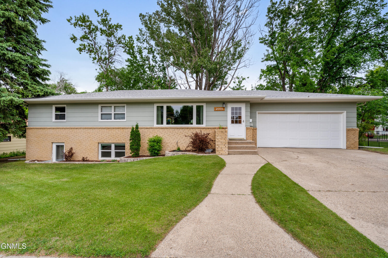 Property Photo:  2001 Assumption Drive  ND 58501 