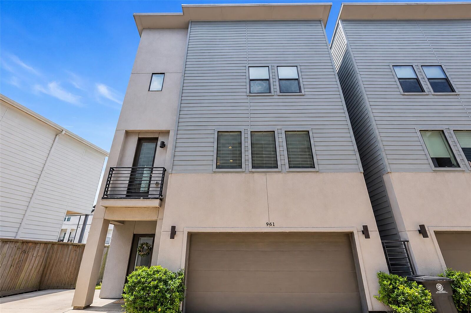 Property Photo: 961 Saint Augustine Street TX 77023