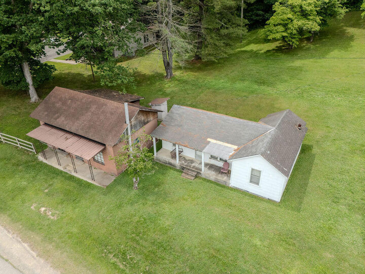 Property Photo: 3570 State Highway 60 East KY 40351