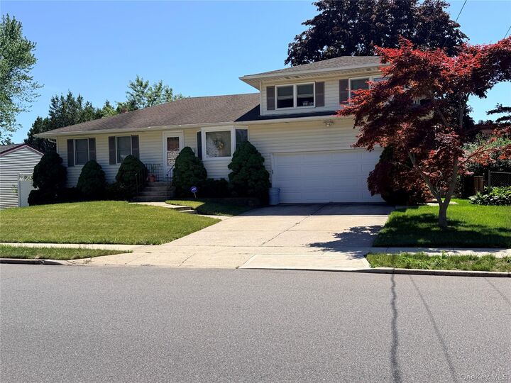 Property Photo: 381 N Monroe Avenue NY 11757