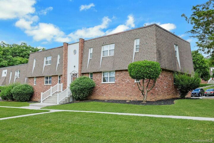 Property Photo: 6 Crescent Drive 23 NY 10984