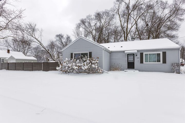 Property Photo:  2302 Carolina  MI 48642 