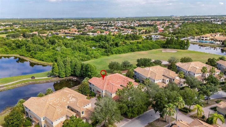 Property Photo: 1423 Emerald Dunes Drive FL 33573