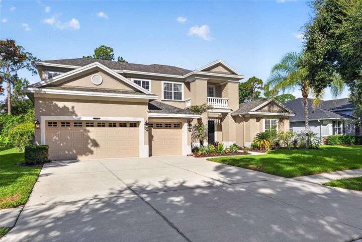Property Photo:  5112 Abisher Wood Lane  FL 33511 