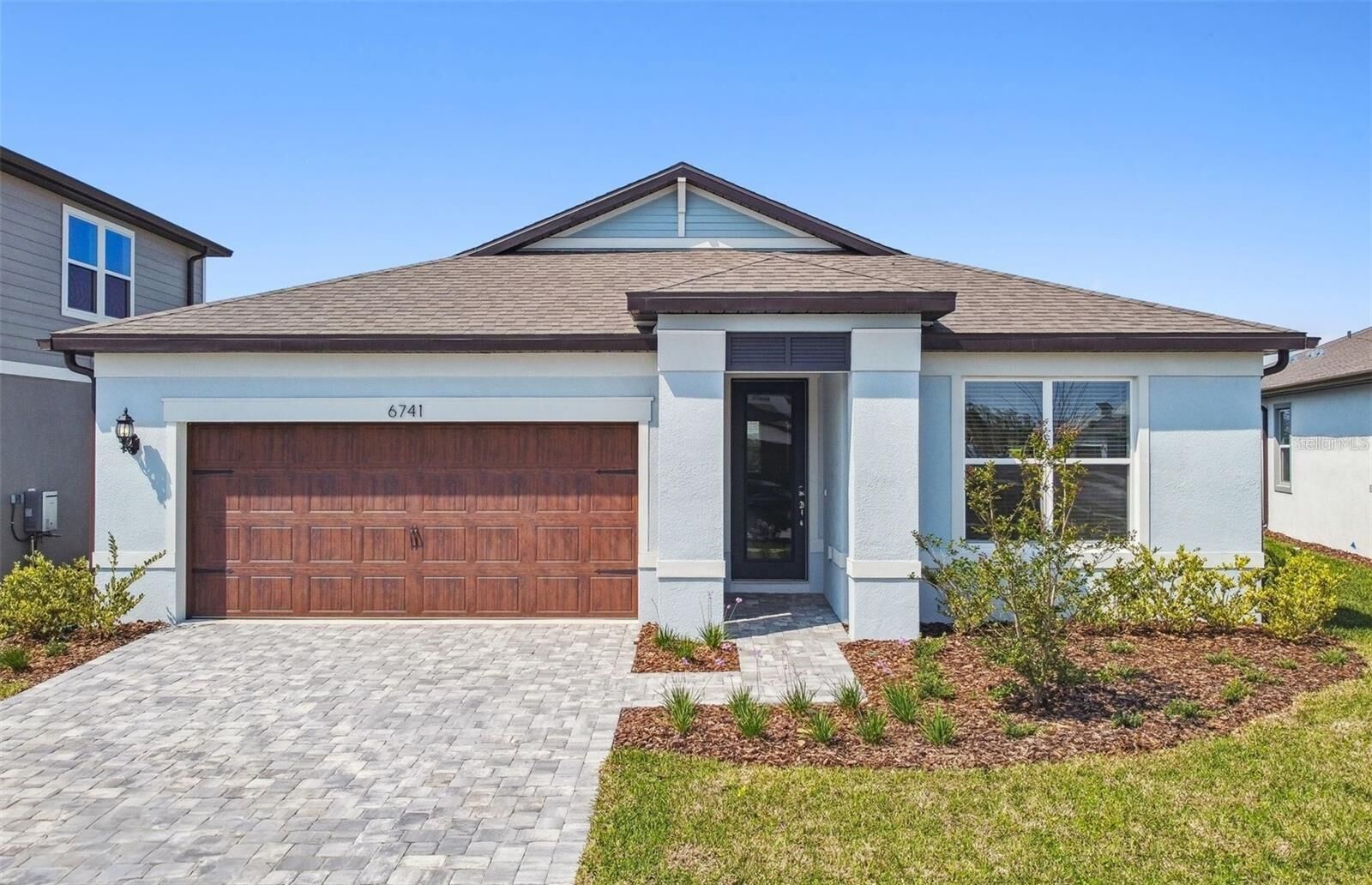 Property Photo: 6741 Michael Favor Way FL 33545