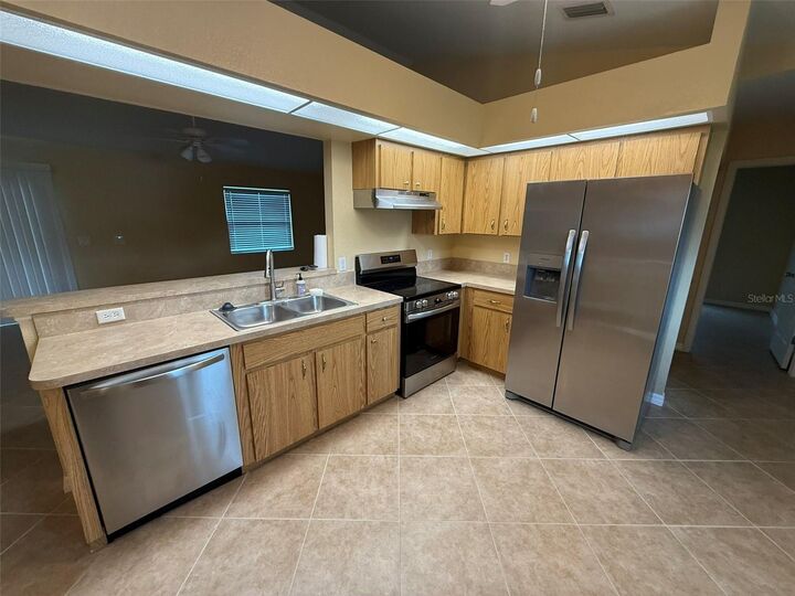 Property Photo: 7306 Totem Avenue FL 34291