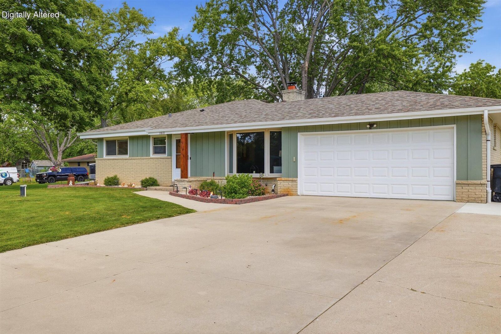 Property Photo:  11610 W Sunnybrook Rd  WI 53132 