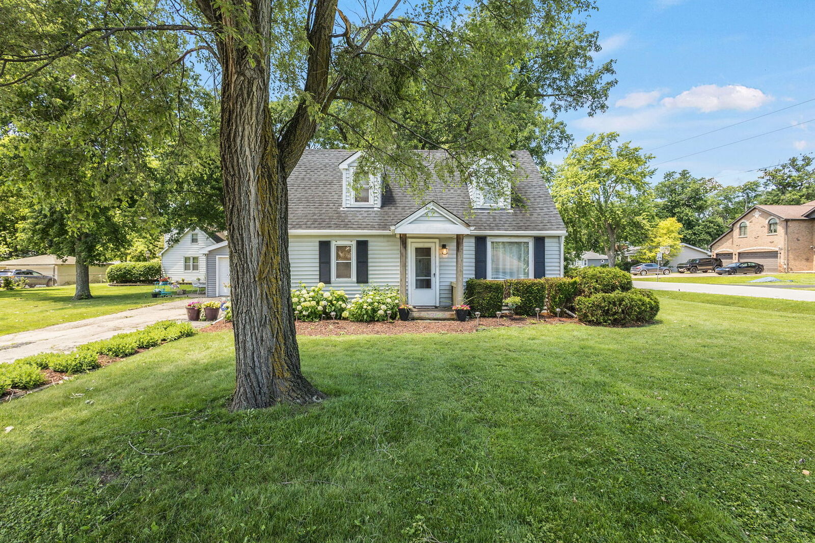 Property Photo:  7522 Arlene Avenue  IL 60527 