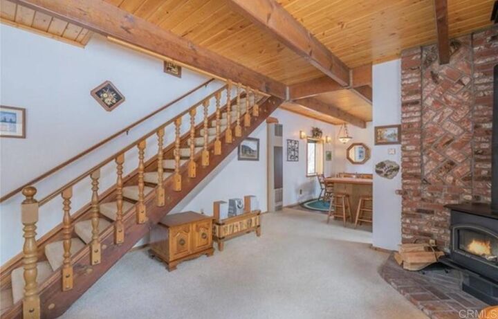 Property Photo:  611 Spruce Lane  CA 92386 