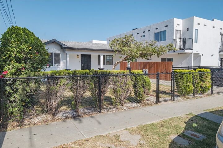Property Photo:  1008 S Herbert Ave  CA 90023 