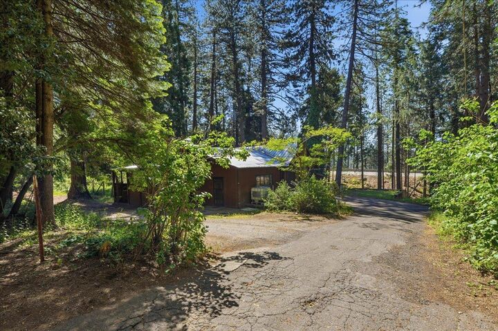 Property Photo:  5686 Pony Express Trail  CA 95726 