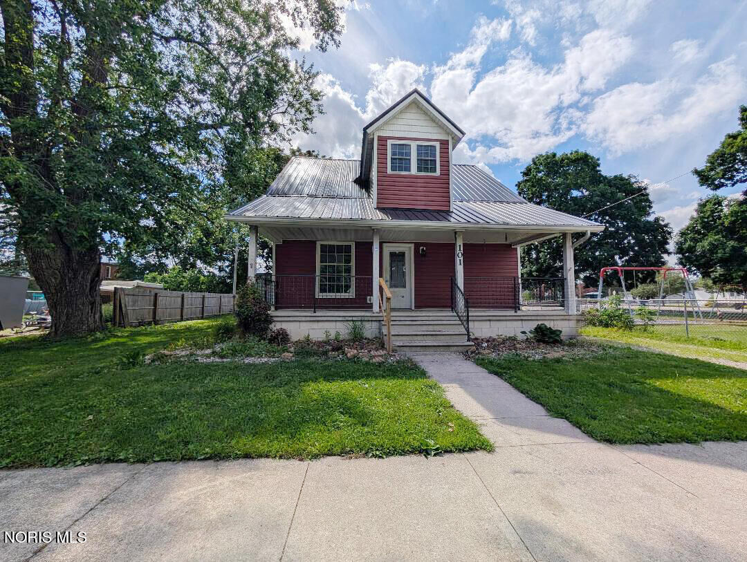 Property Photo: 101 N Church Street OH 43518