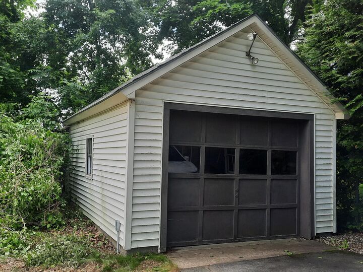 Property Photo:  33 Noyes Street  NH 03301 