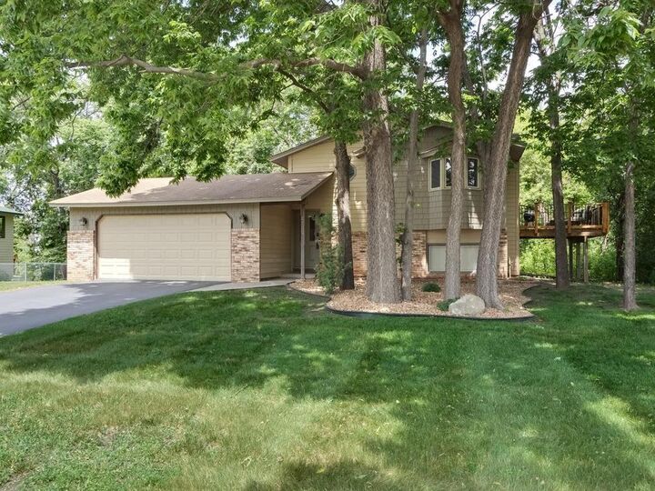 Property Photo:  2700 98th Avenue N  MN 55444 
