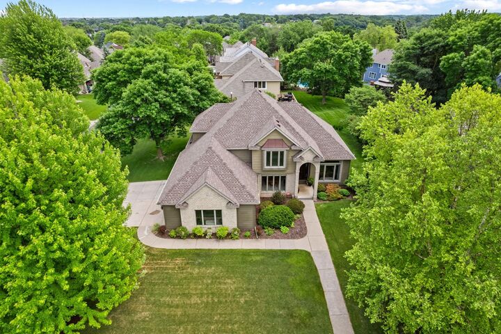 Property Photo:  8048 Ranchview Lane N  MN 55311 