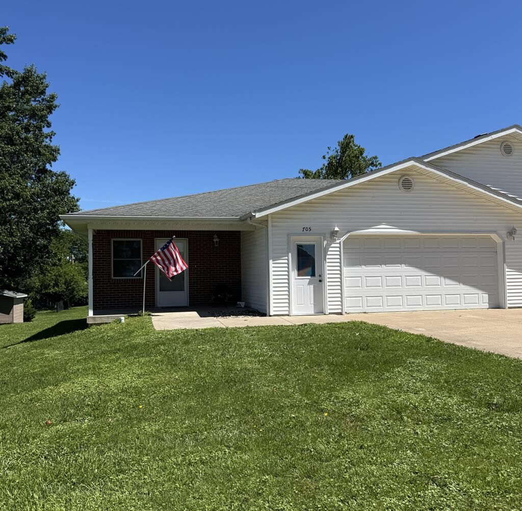 Property Photo: 705 Wiles Lane MO 63501