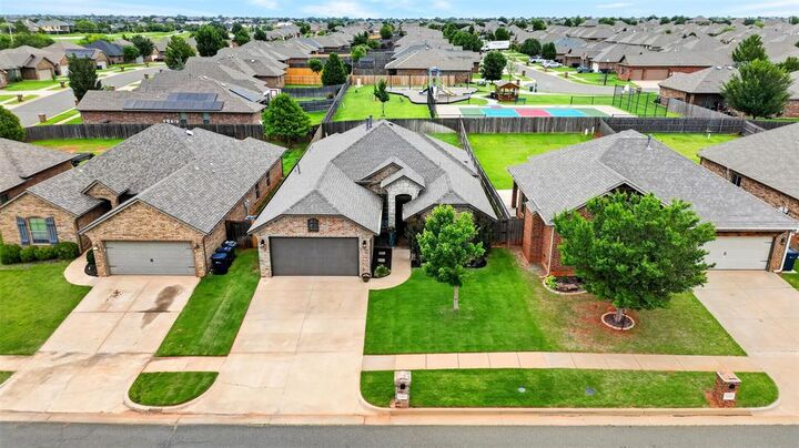 Property Photo: 16404 Iron Fire Court OK 73013