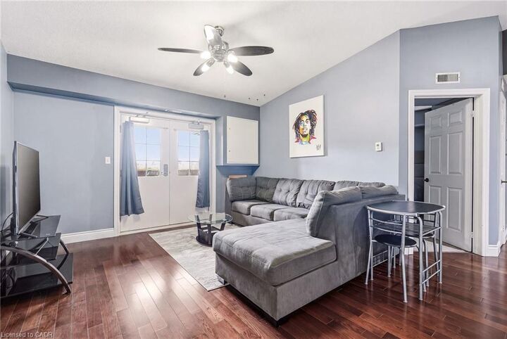 Property Photo:  4005 Kilmer Drive 406  ON L7M 4M2 