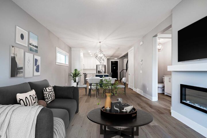 925 Reynolds Lane SW — photo 1