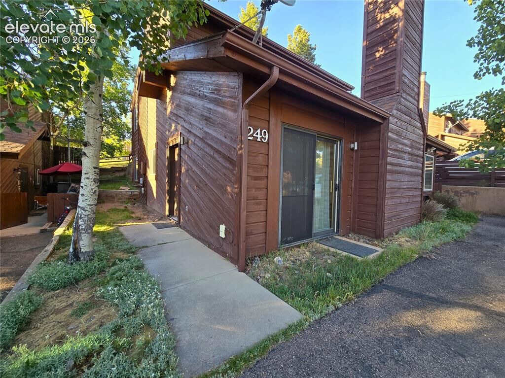 Property Photo:  249 E Lake Avenue  CO 80863 