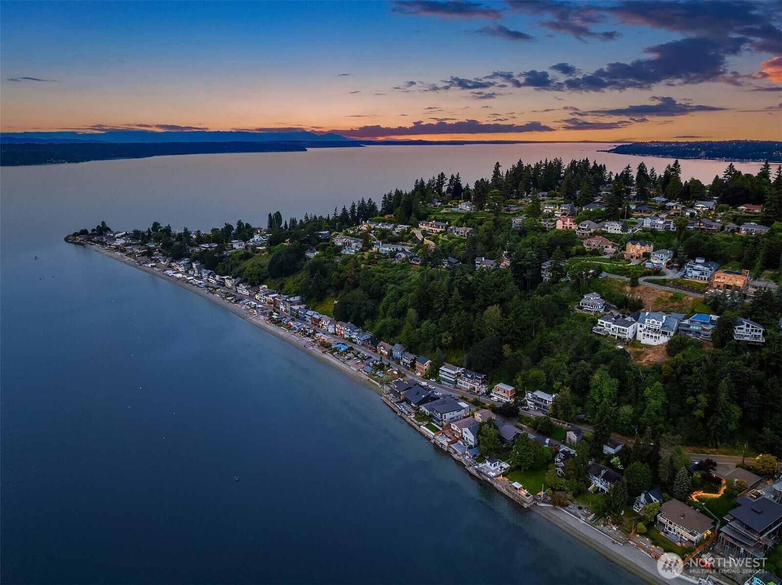 Property Photo:  2832 SW 171st Street  WA 98166 