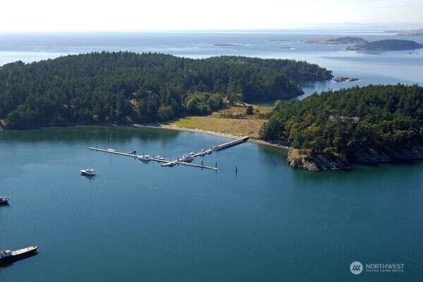 Property Photo: 530 Barlow Bay Road WA 98261