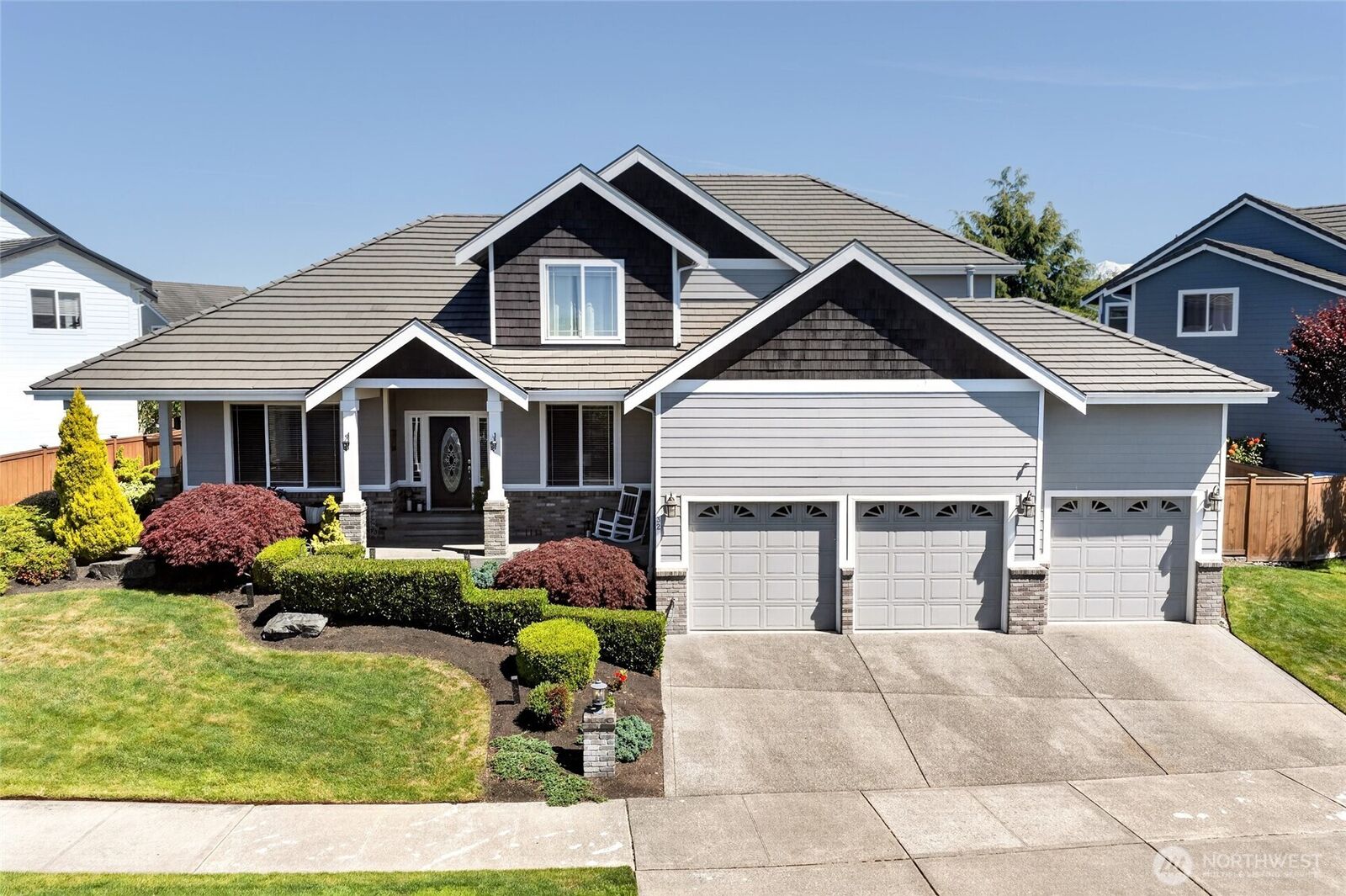 Property Photo:  32  Mount Rainier Loop E  WA 98391 